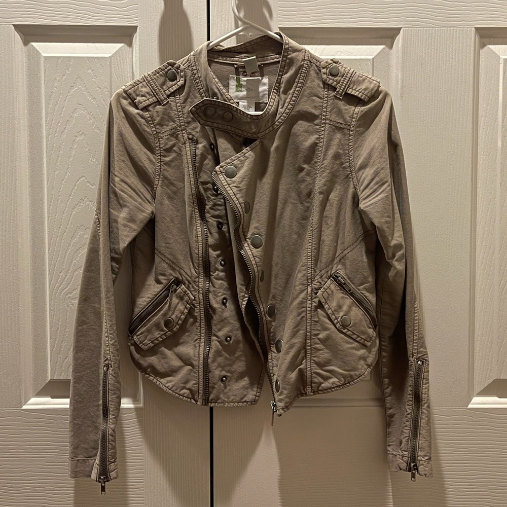 Urban Outfitters Small canvas zip up jacket